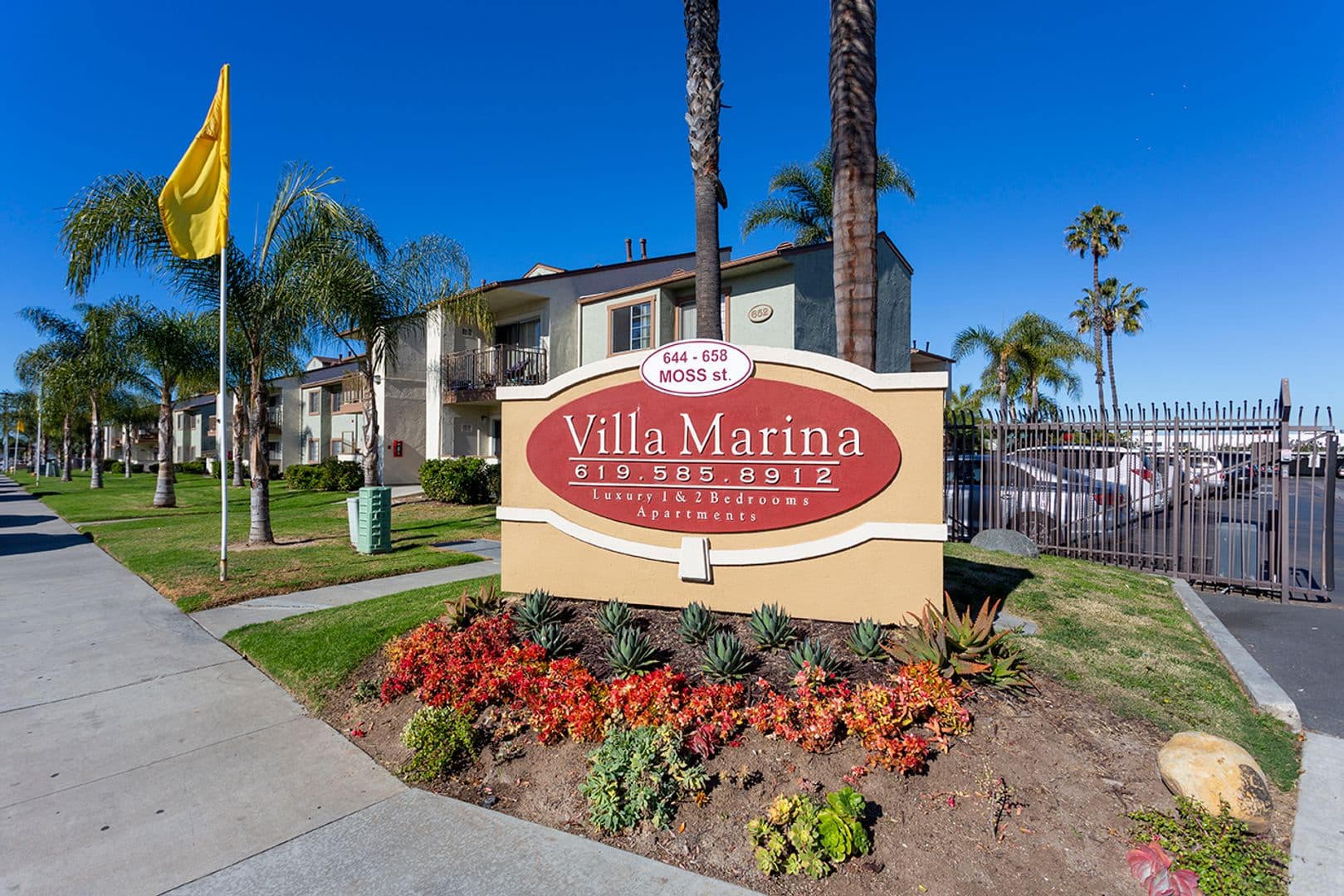 Chula Vista Apartment: 652 Moss St