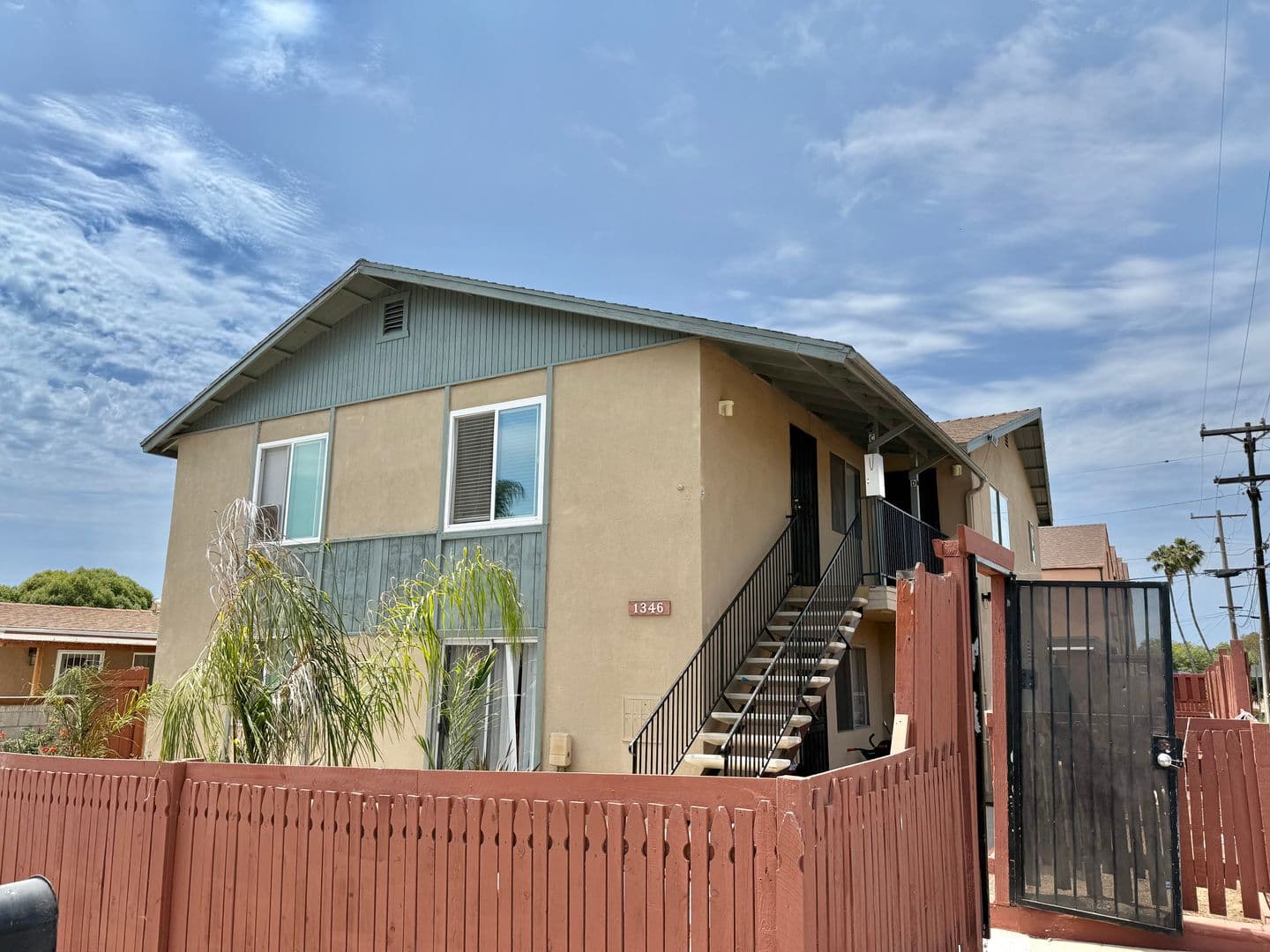 Oceanside Apartment: 1346 Dubuque St