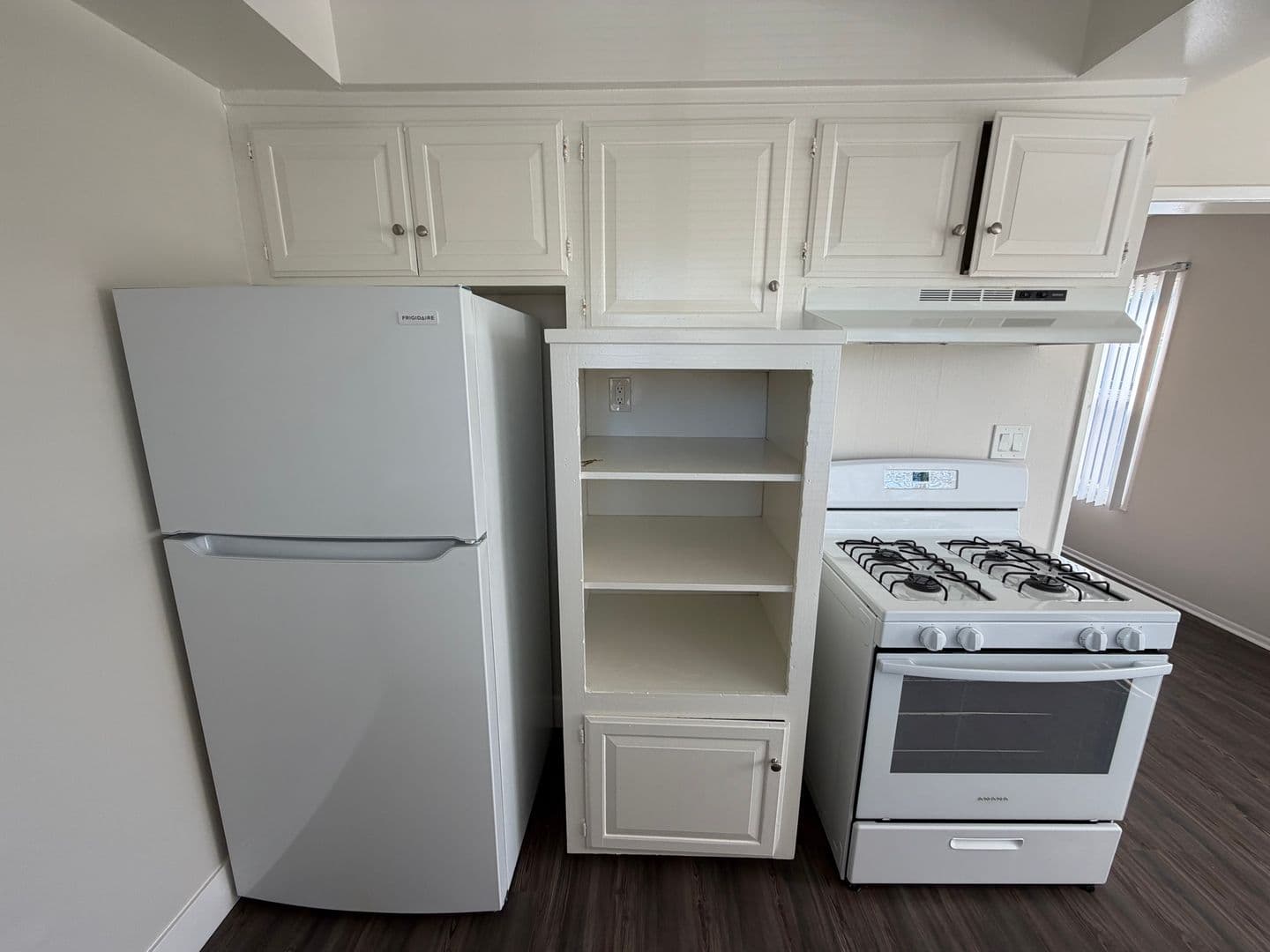 Anaheim Apartment: 1602-1608 W Juno Ave