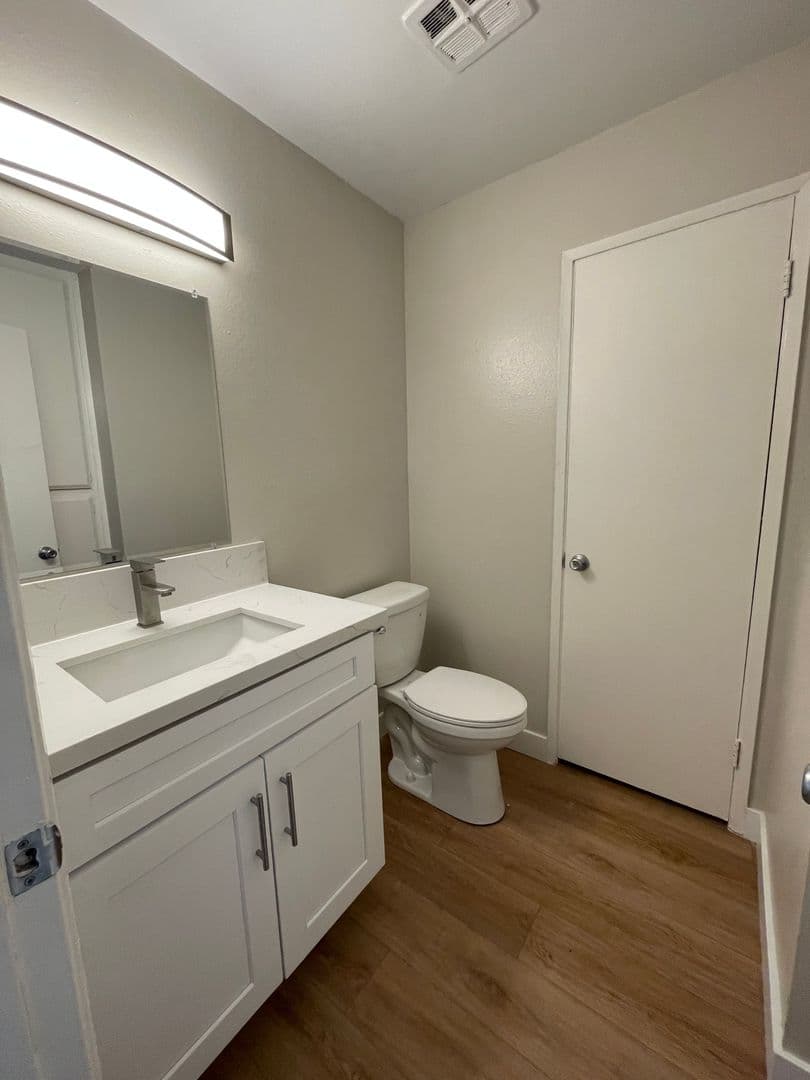 Buena Park Apartment: 7531 Knott Ave