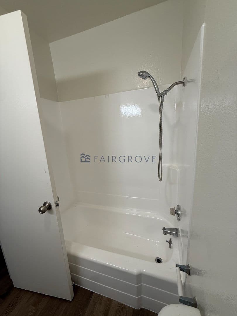Upland Apartment: 330 Amber Ct