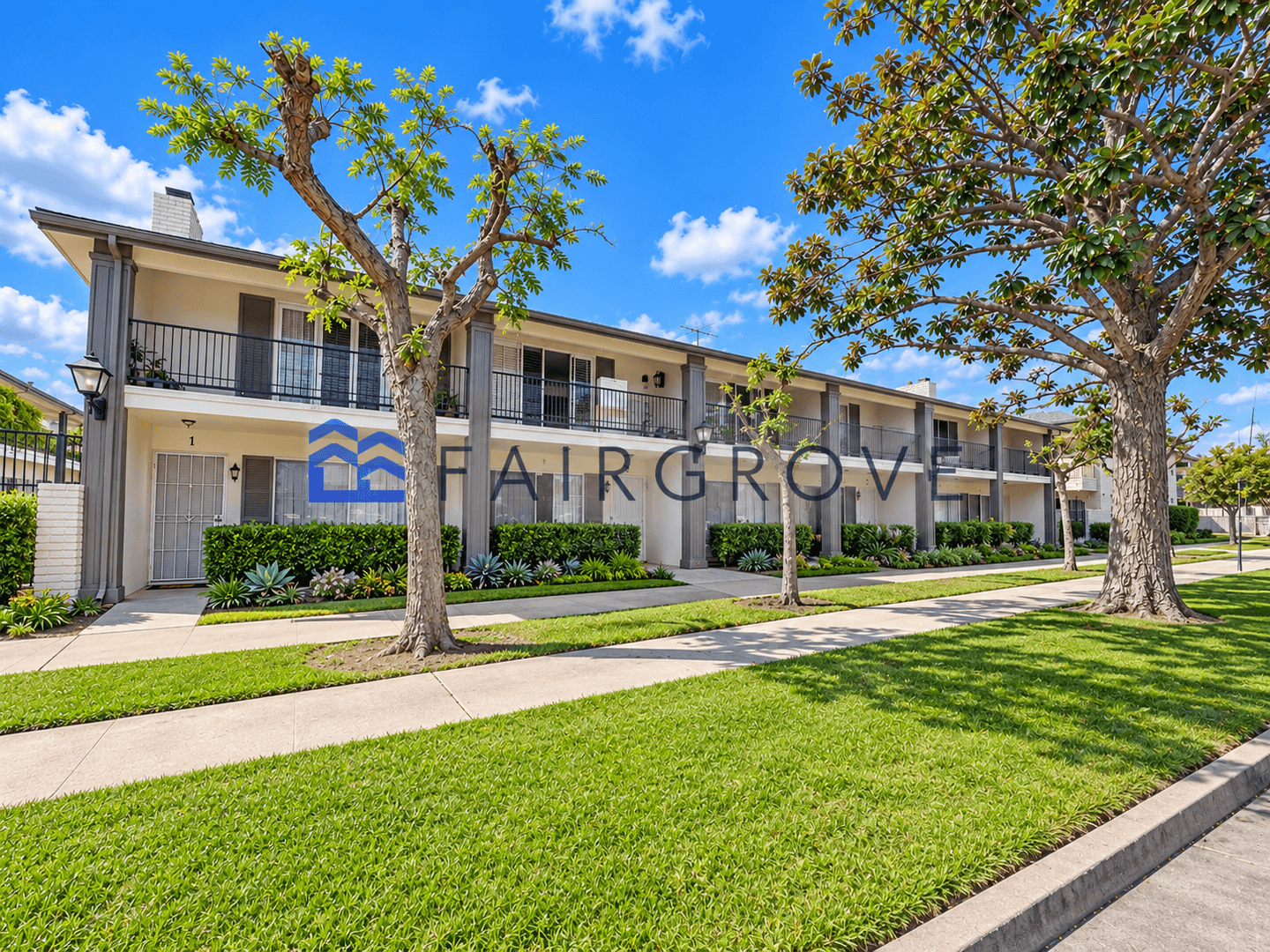 Anaheim Apartment: 1215 S Empire St