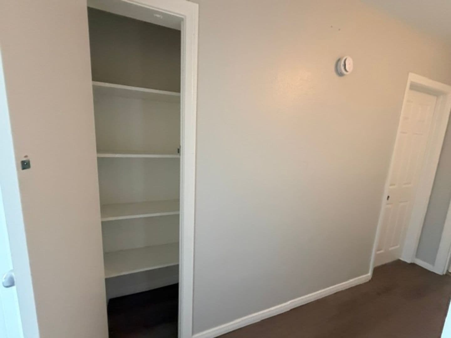 Spring Valley Apartment: 412-418 Grand Avenue