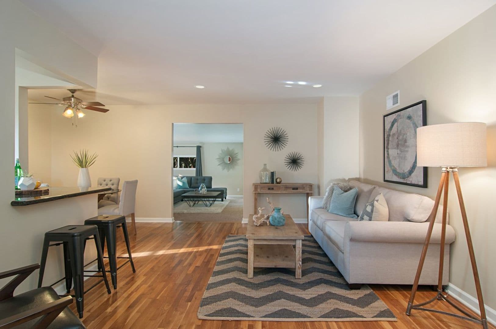 San Diego House: 5657 Barclay Ave