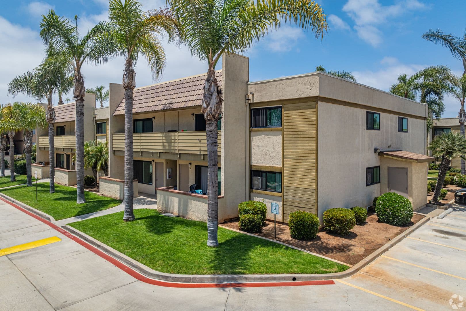 San Diego Apartment: 1435 Elder Ave