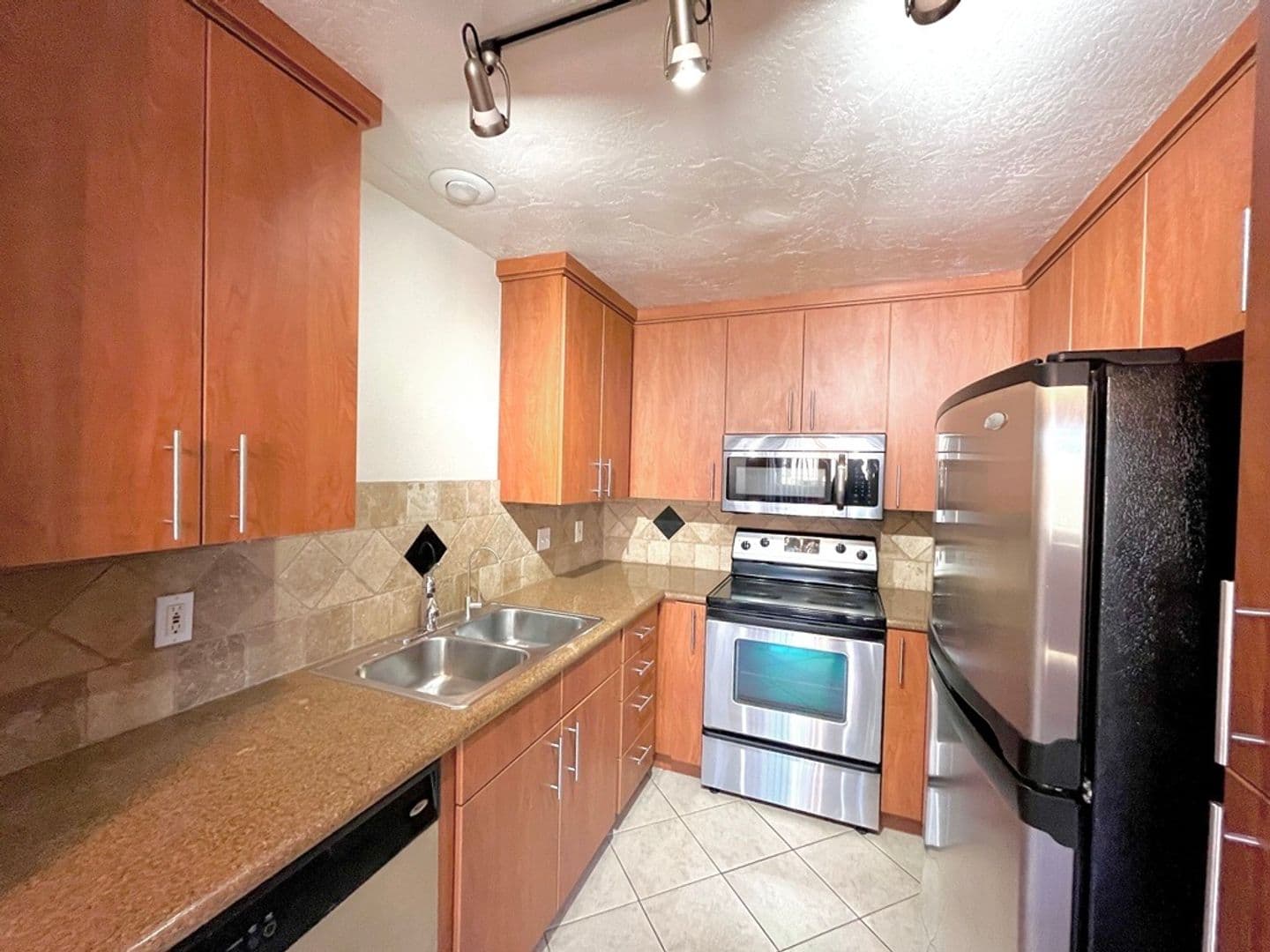 San Diego Condo: 7003 Saranac St - 109
