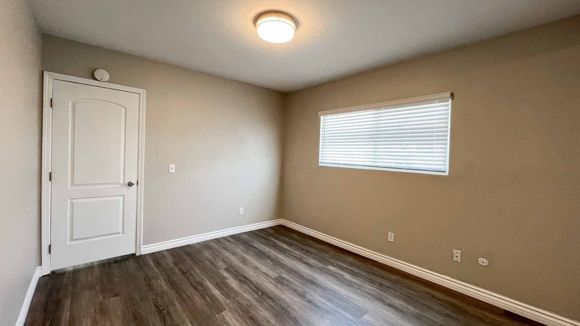 San Diego Apartment: 3859 46th Street