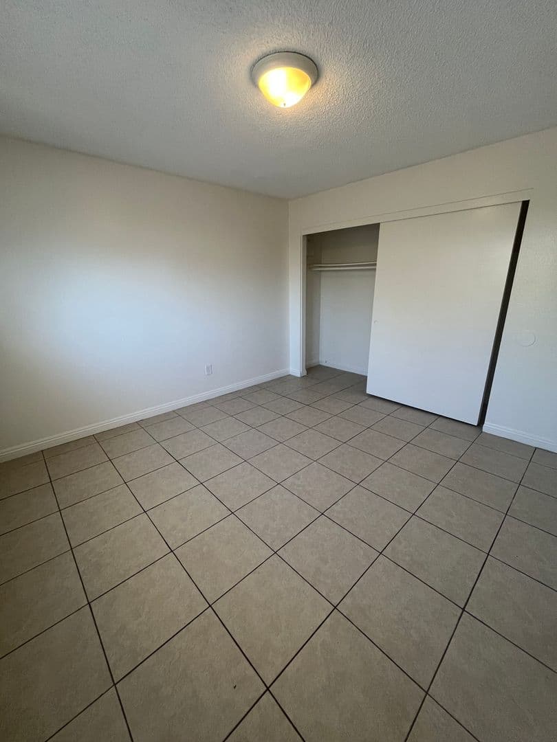 Moreno Valley Apartment: 24271 Webster Ave