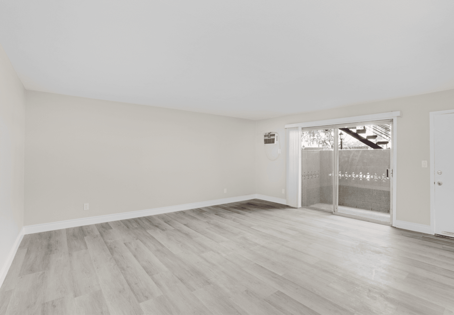 Azusa Apartment: 1345 N San Gabriel Ave