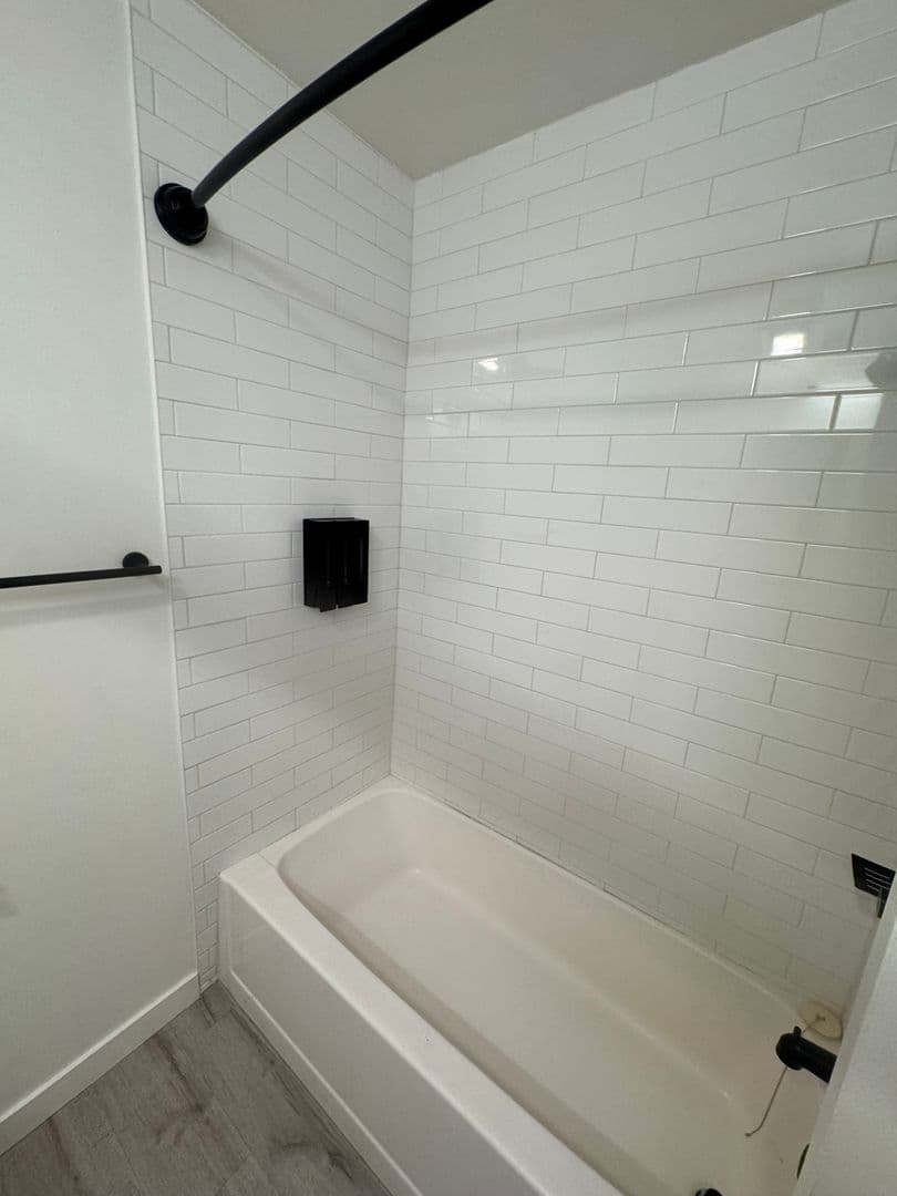 Huntington Beach Apartment: 7681 Ellis Ave