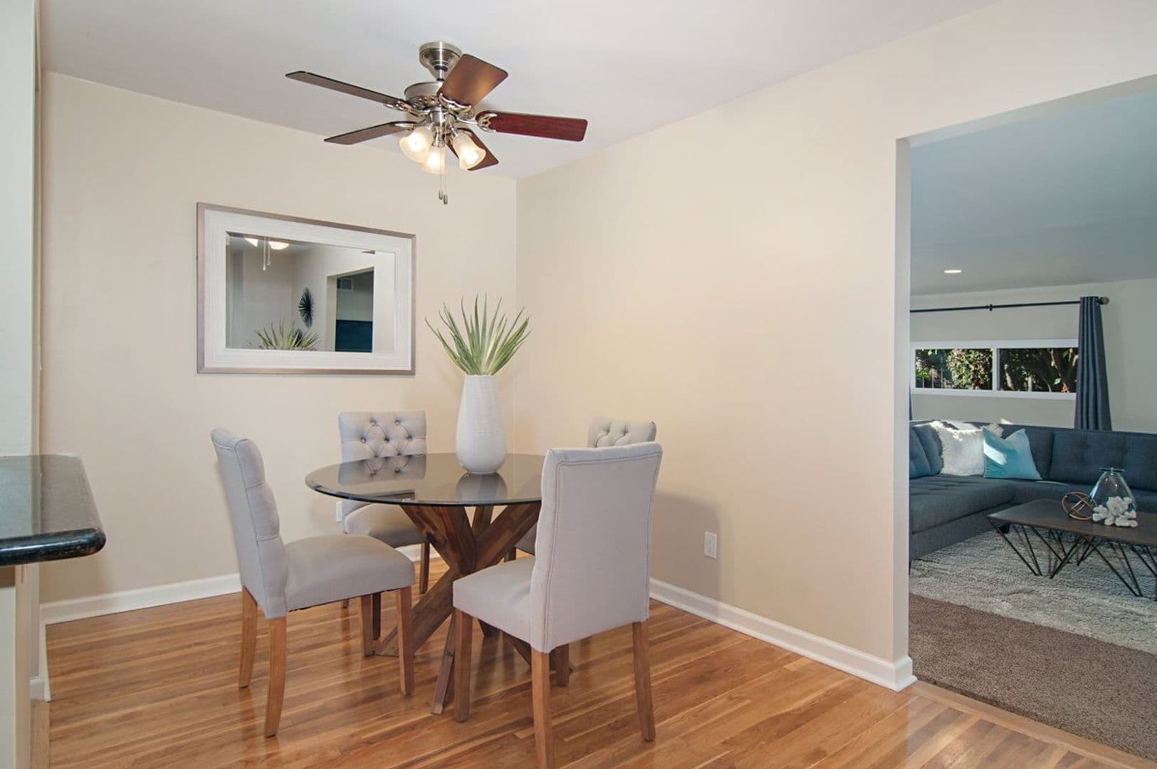 San Diego House: 5657 Barclay Ave