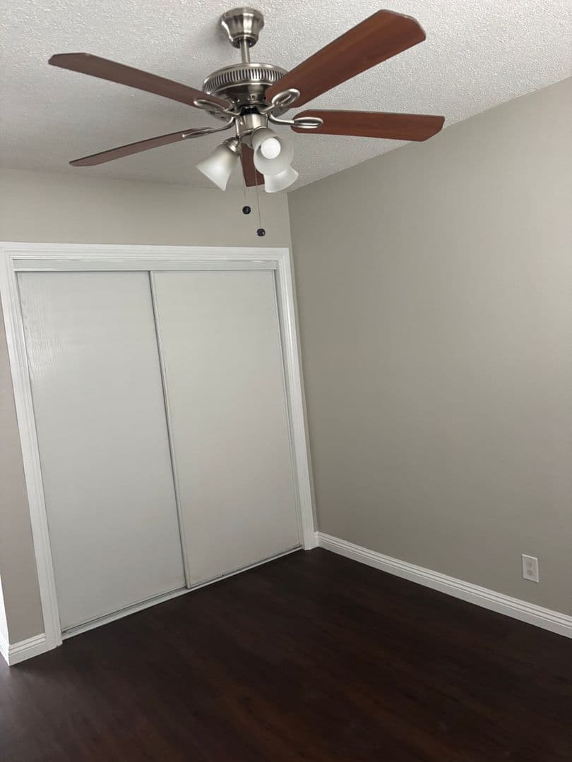 Downey Apartment: 7348-7352 Neo St
