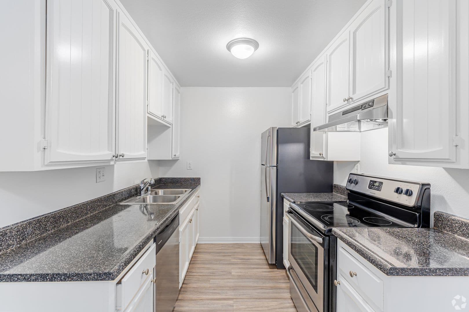 San Diego Apartment: 1435 Elder Ave