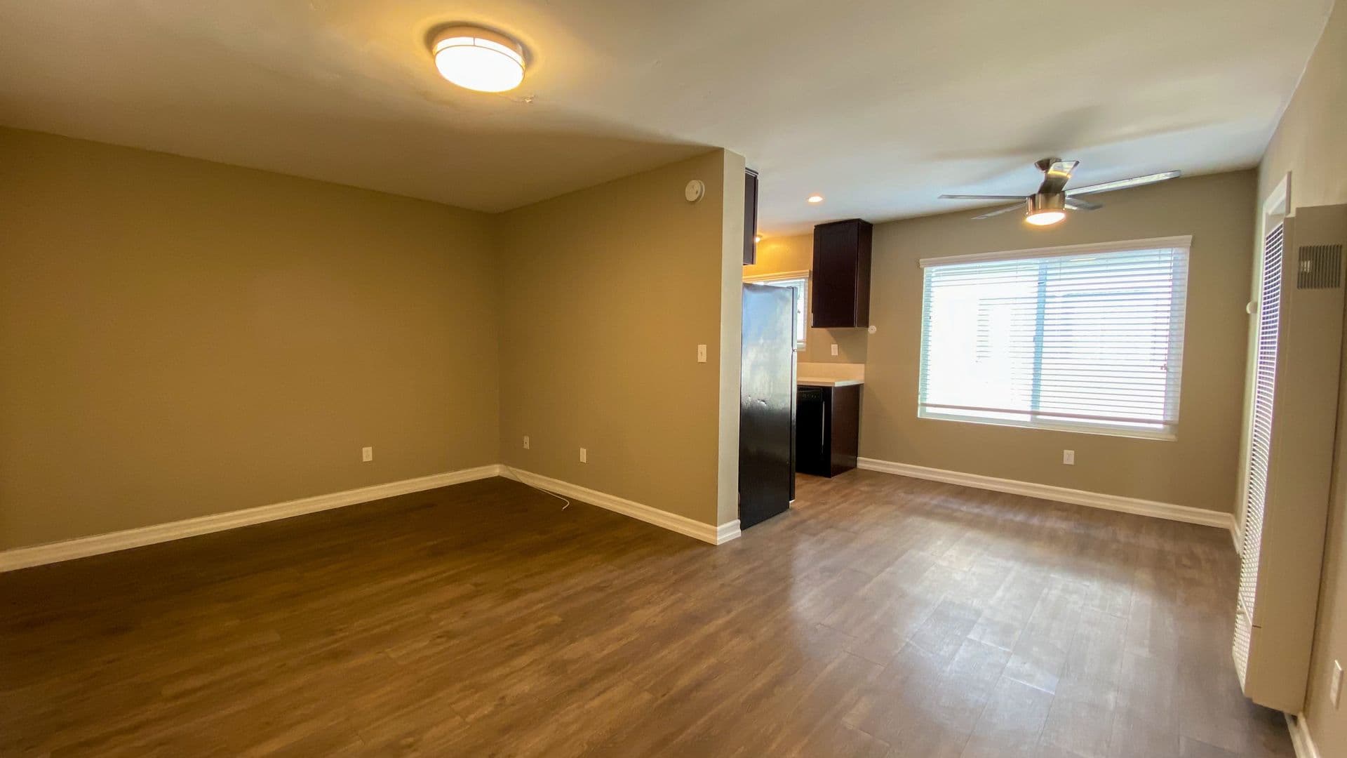 San Diego Apartment: 3859 46th Street