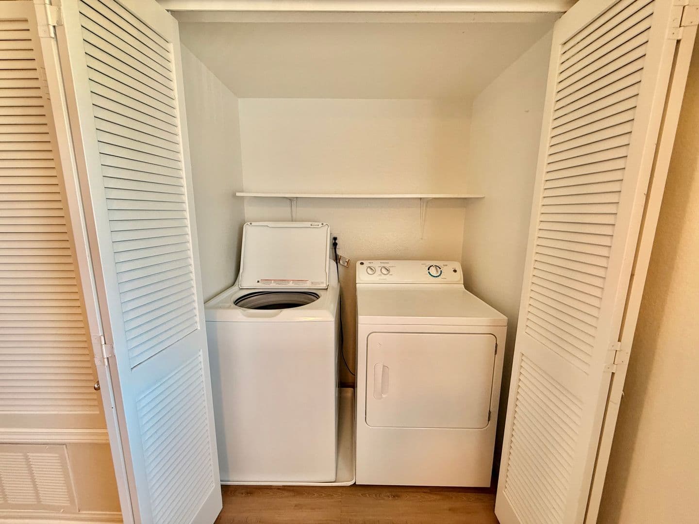 Imperial Beach Apartment: 1300 Holly Avenue