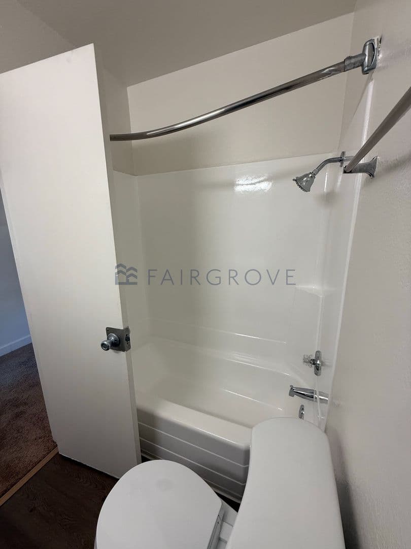 Upland Apartment: 330 Amber Ct