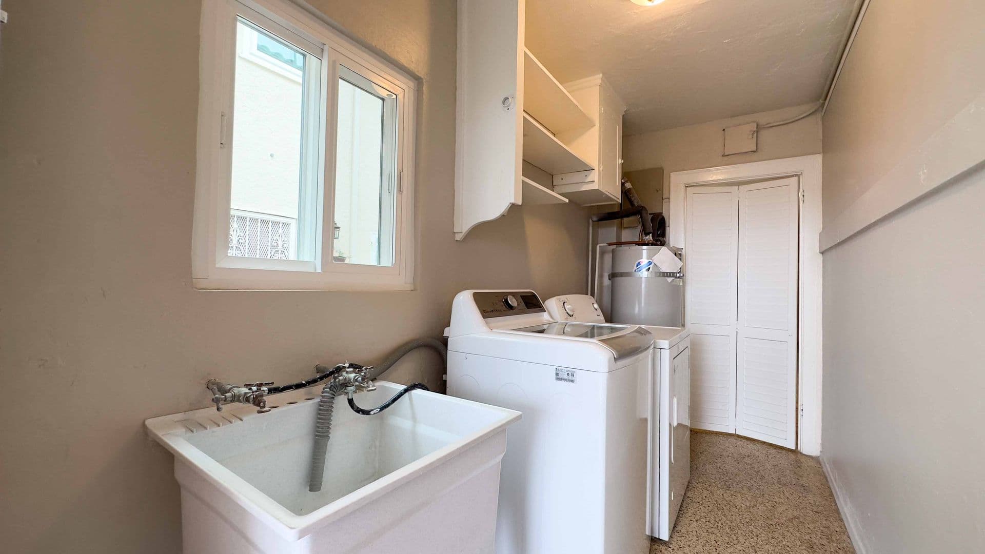 San Diego Apartment: 2446 Brant St.
