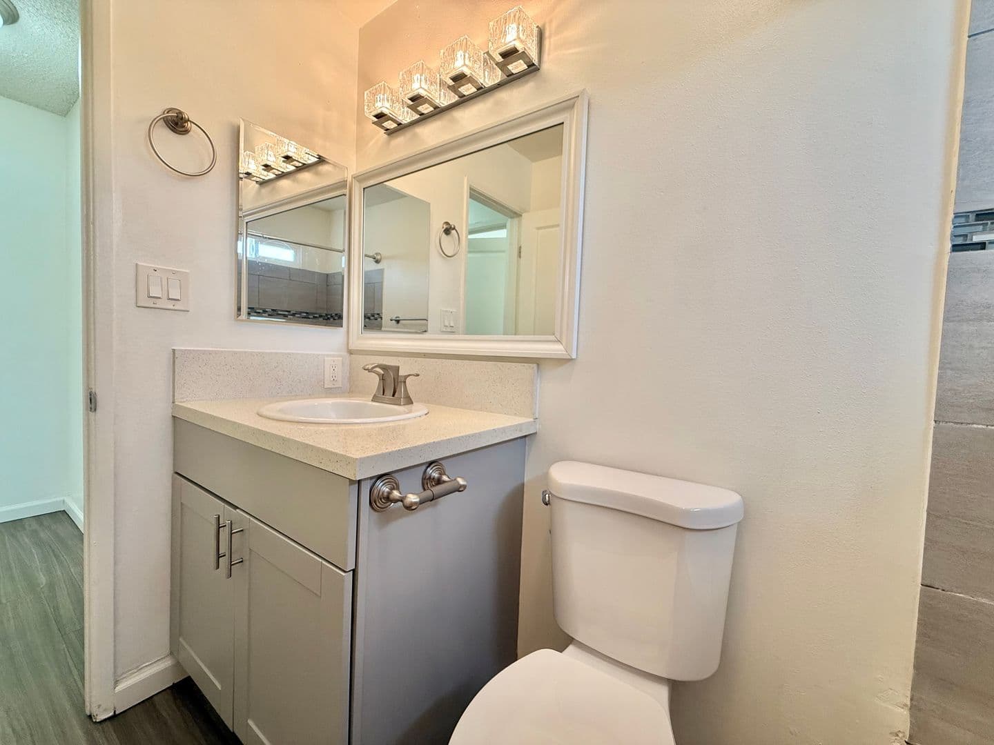 San Diego Apartment: 4052 Oregon St