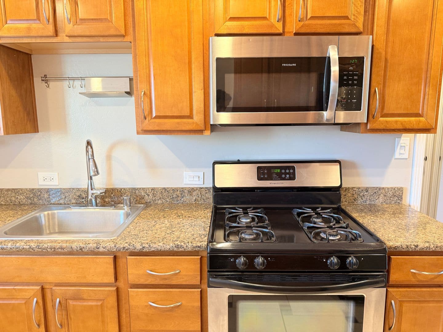 San Diego Apartment: 2817-2831 Carleton St
