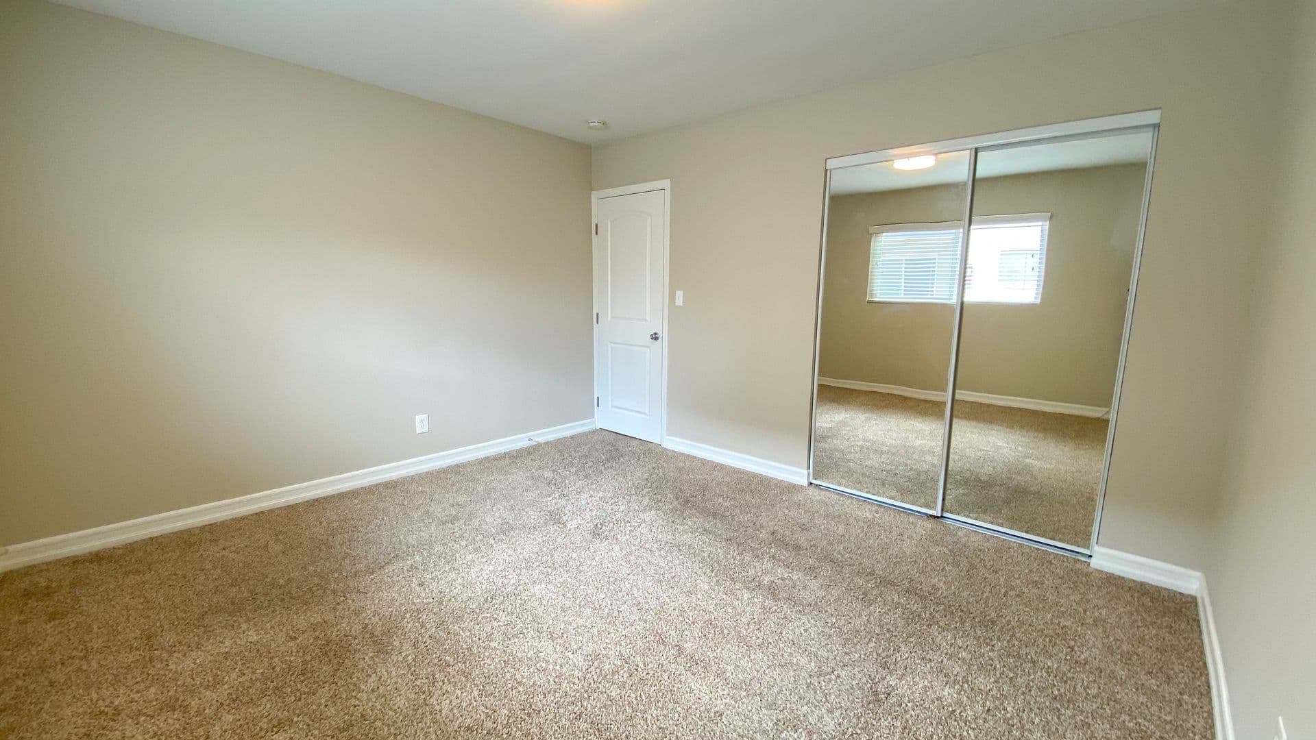 San Diego Condo: 4235 Euclid Ave