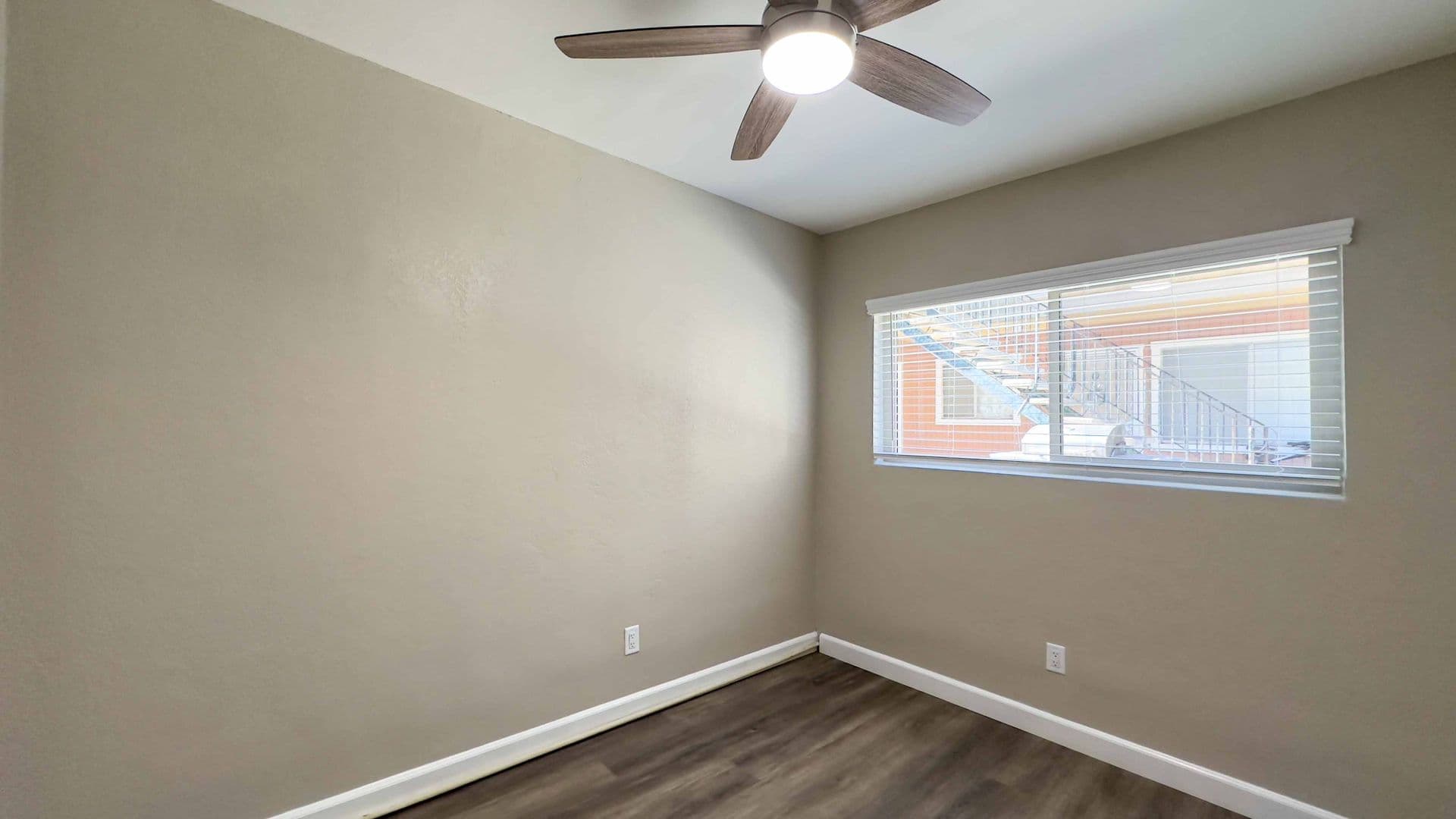 San Diego Apartment: 3969 Ocean View Boulevard