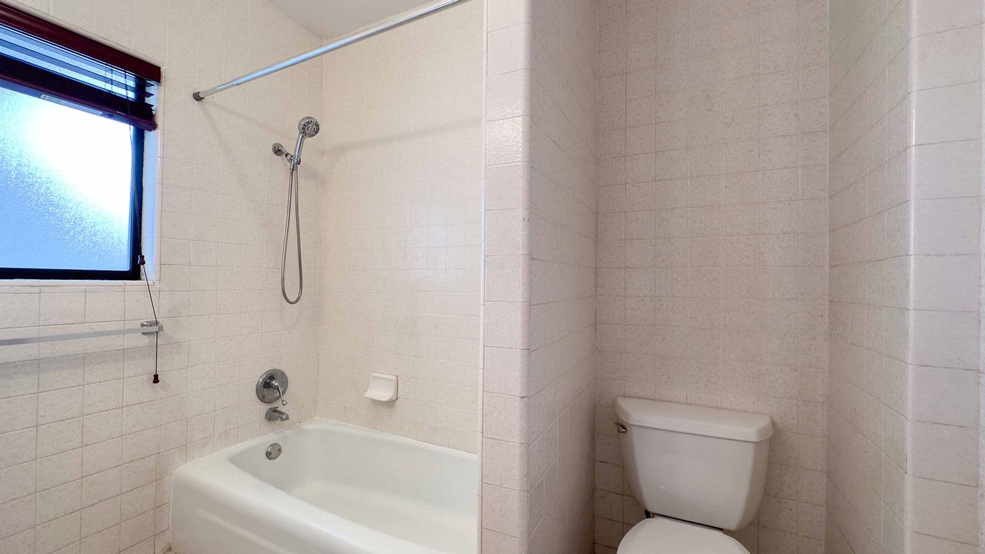 San Diego Apartment: 2446 Brant St.