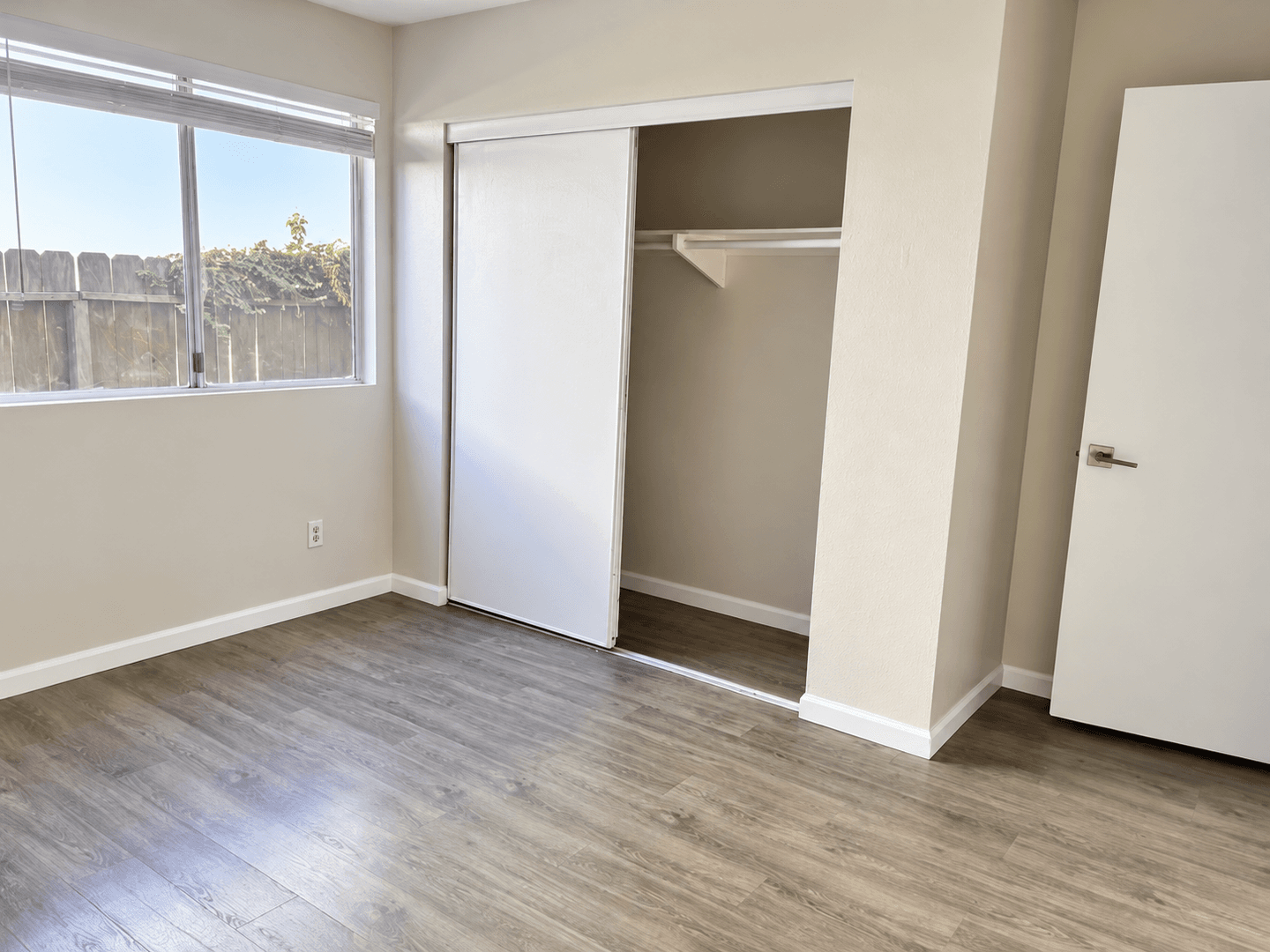 El Cajon Apartment: 420-470 Jamacha Road