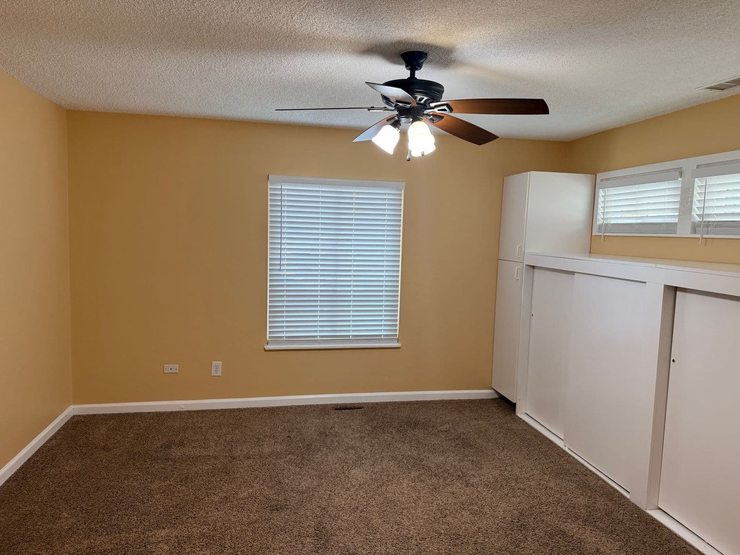 San Diego Apartment: 5847-5849 Mildred St