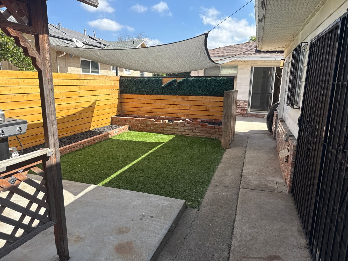 Chula Vista Apartment: 54-58 Smith Ave