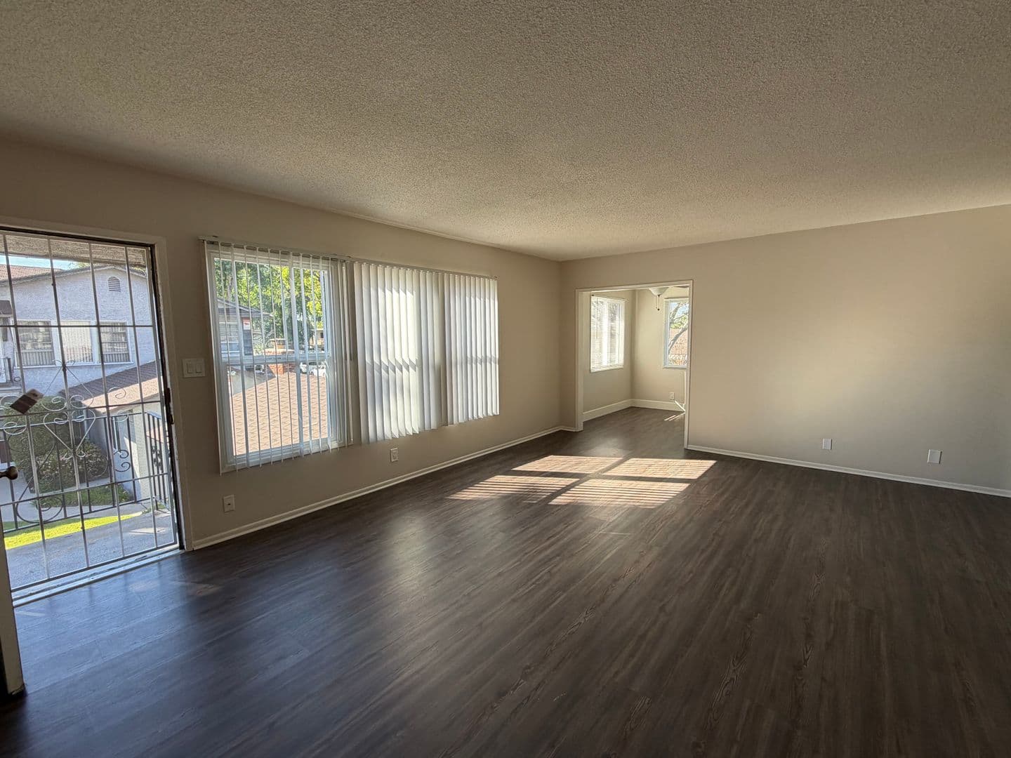 Anaheim Apartment: 1602-1608 W Juno Ave
