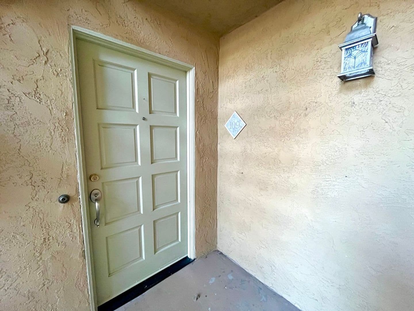 San Diego Condo: 7003 Saranac St - 109