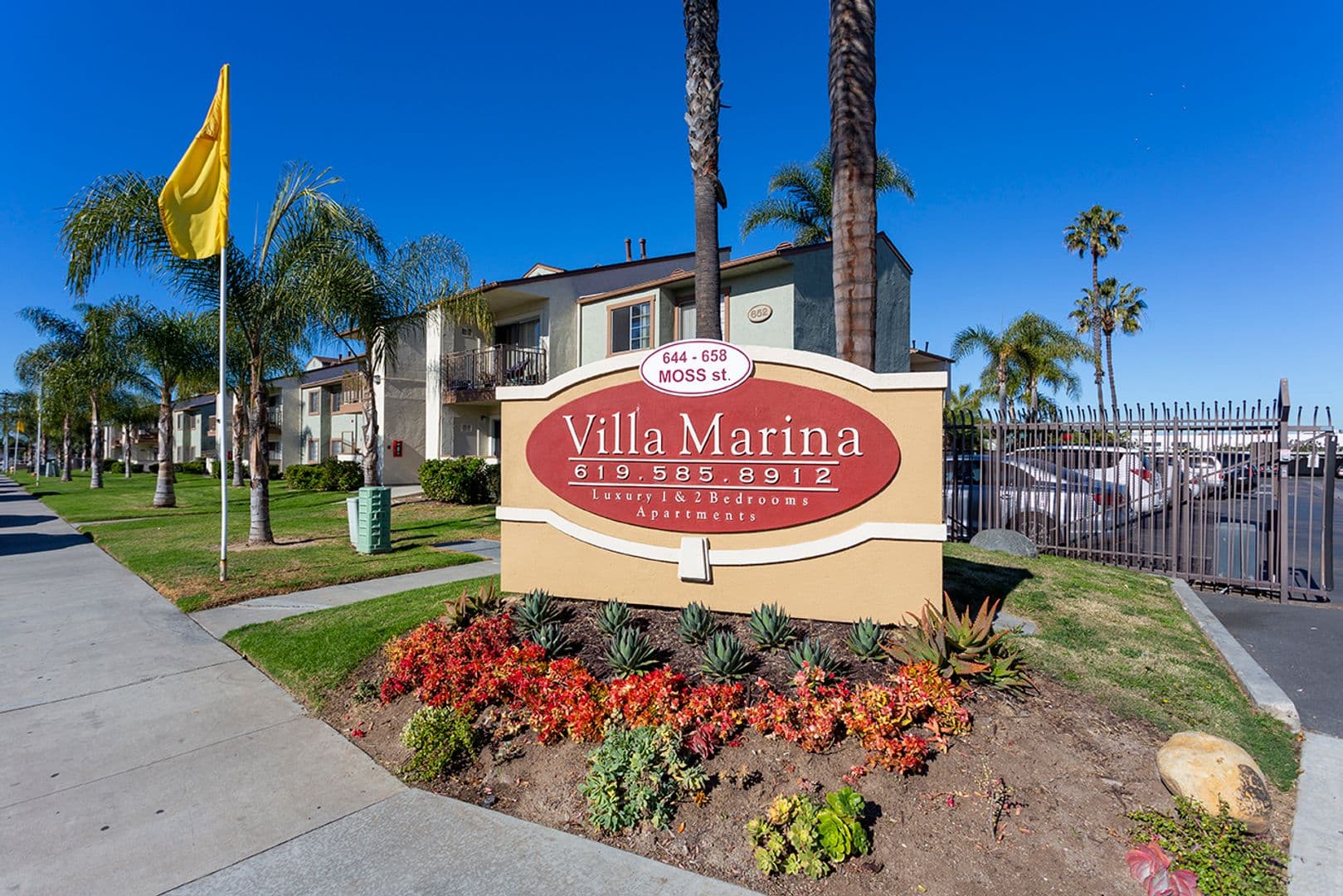 Chula Vista Apartment: 652 Moss St