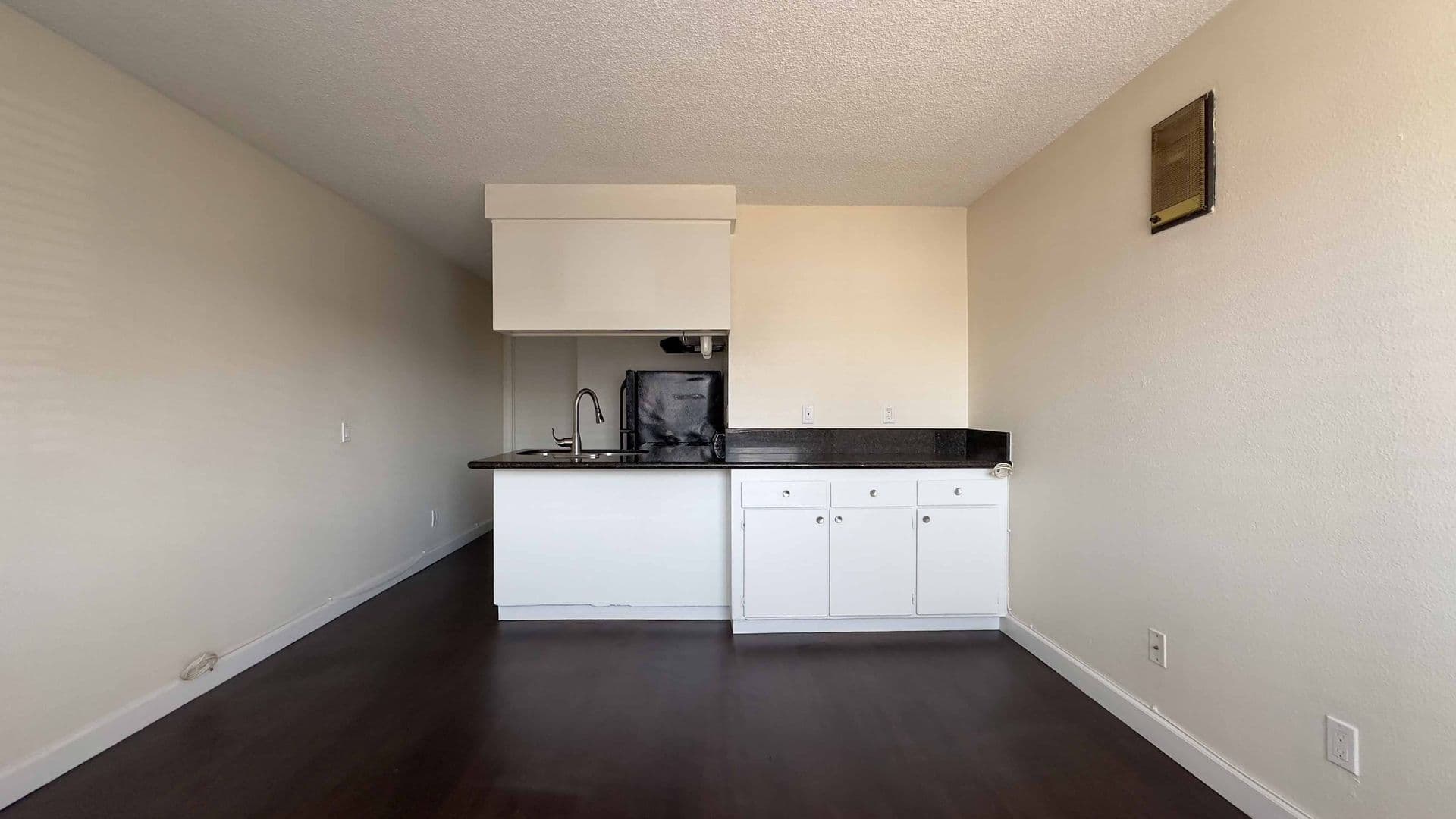 San Diego Apartment: 4325 Texas St