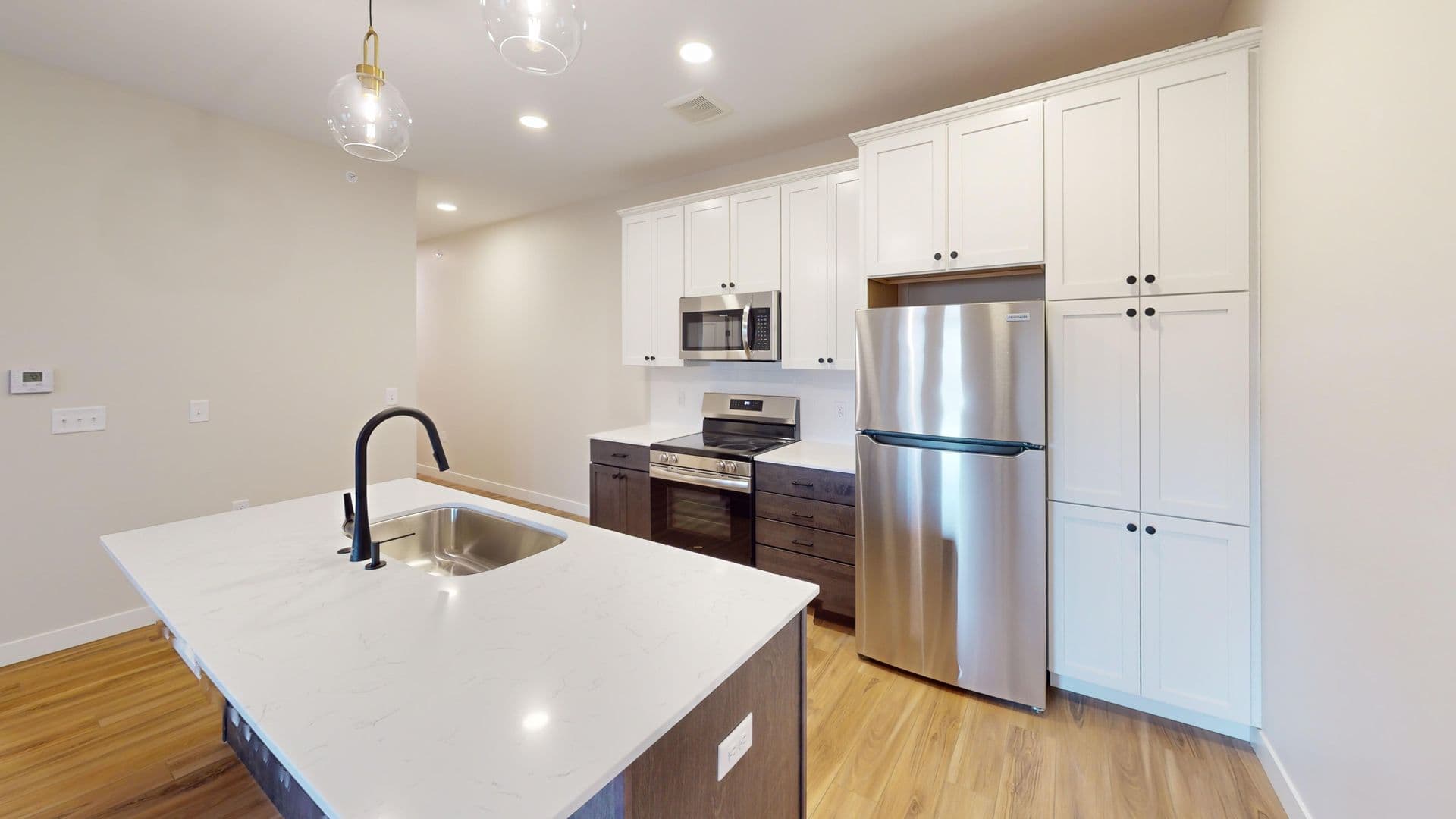 Normal Apartment: 1808 Carden Springs Circle