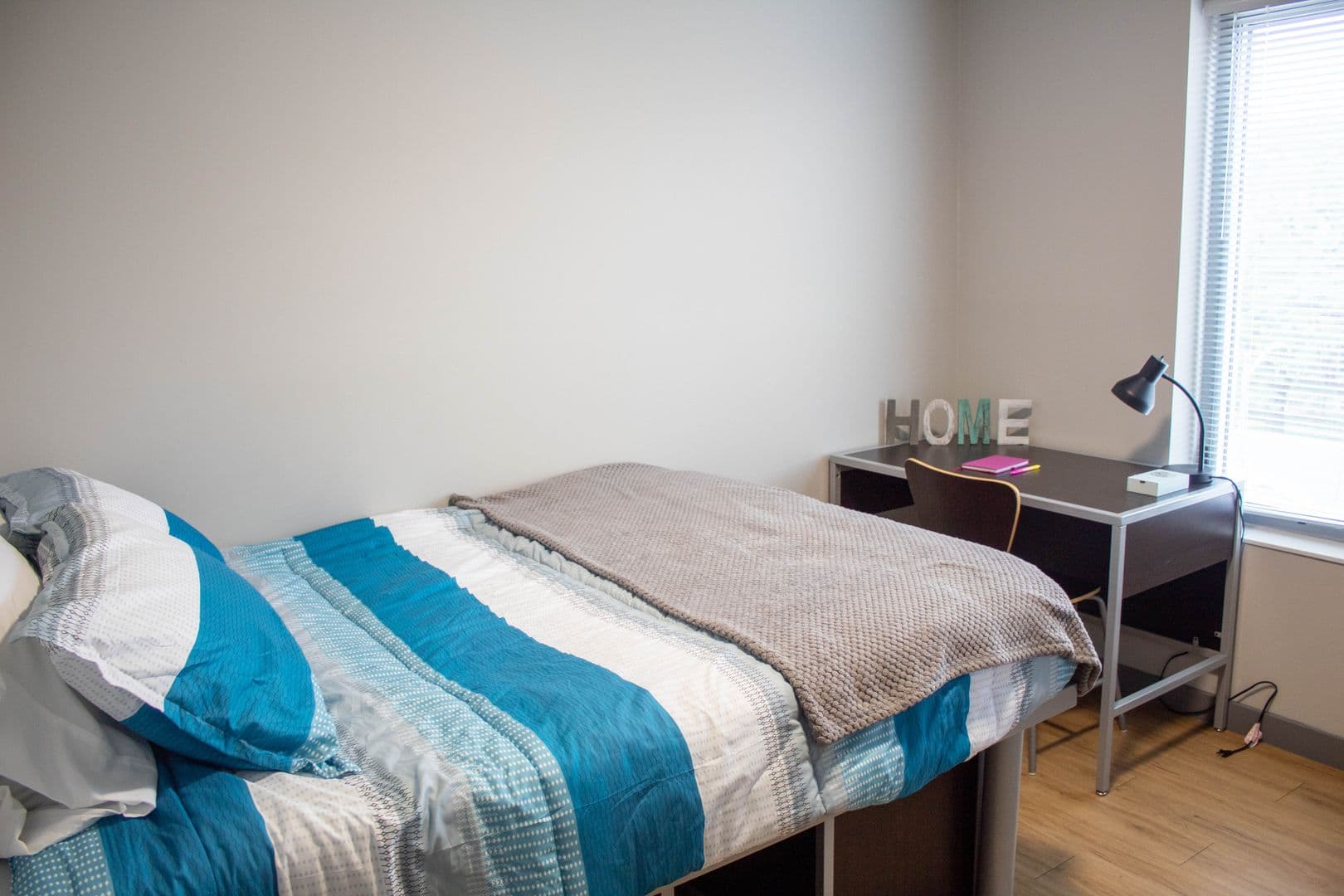 Champaign Apartment: 615 S Wright