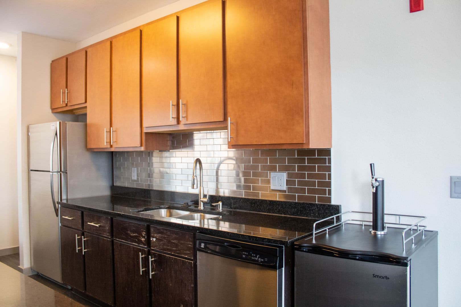 Champaign Apartment: 309 E John