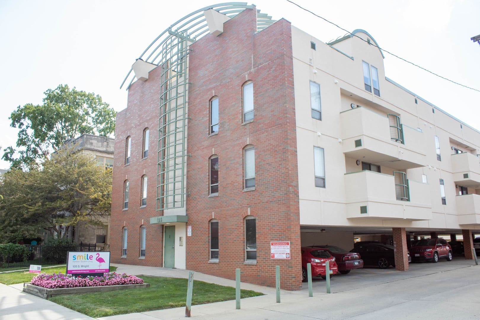 Champaign Apartment: 105 S Wright