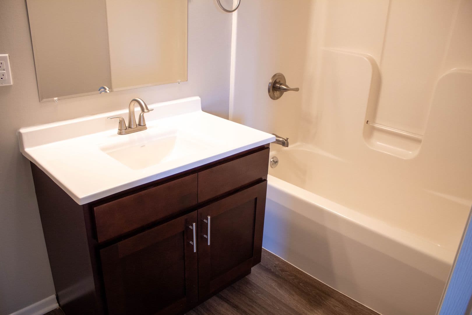 Champaign Apartment: 408 E Springfield