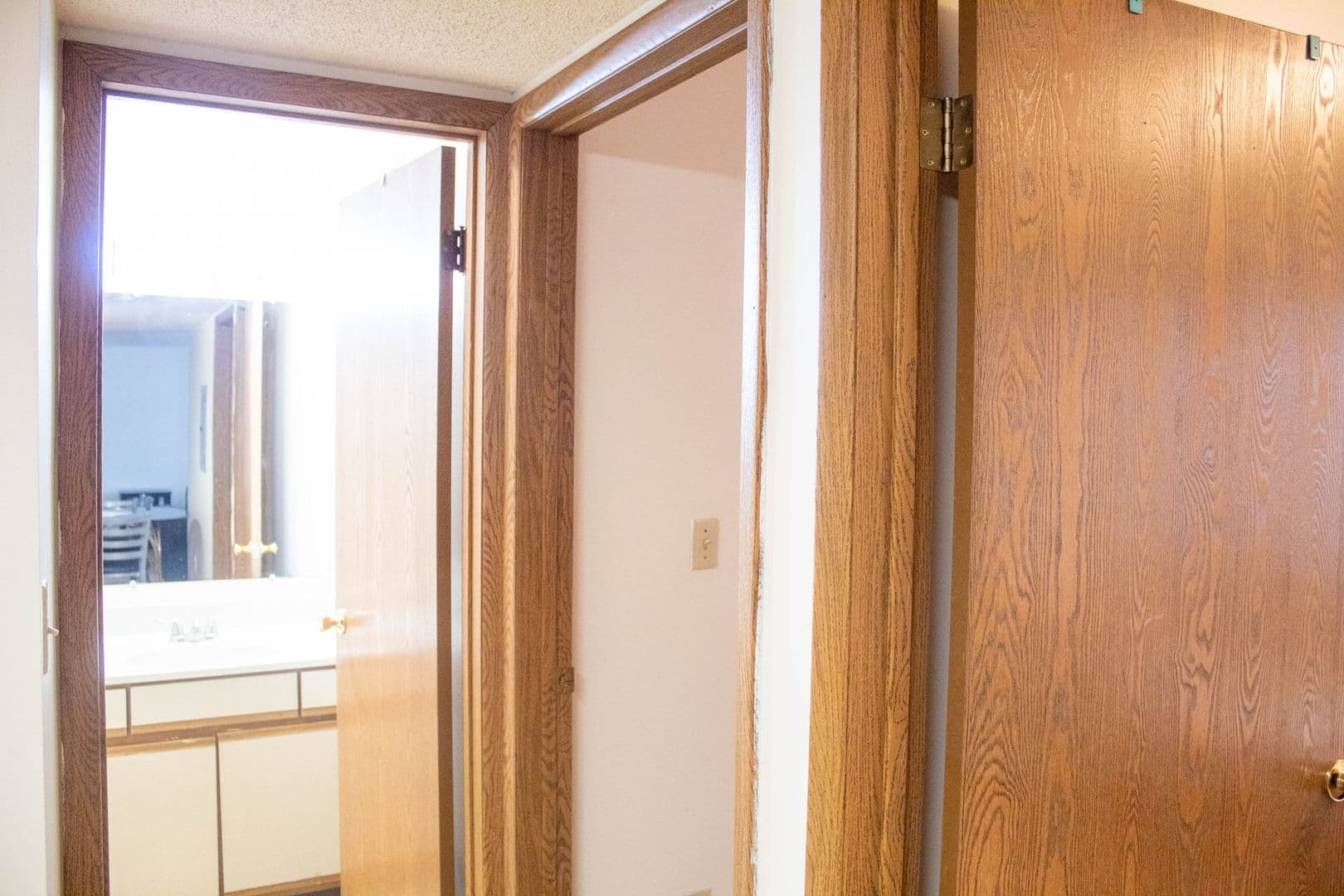 Urbana Apartment: 907 W Oregon