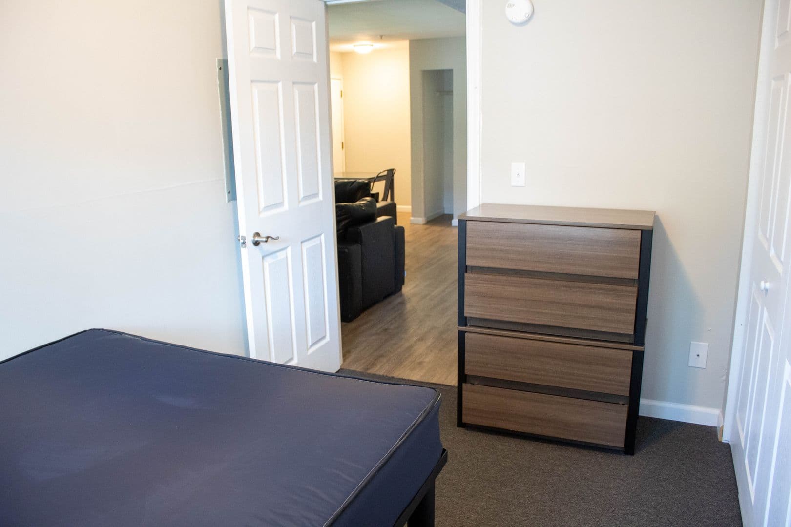 Champaign Apartment: 105 S Wright