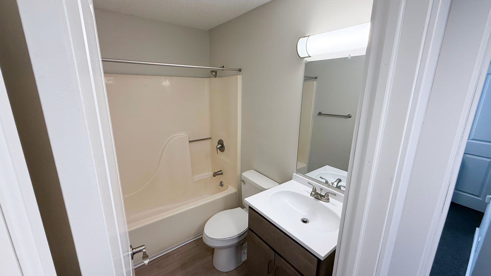 Urbana Apartment: 813 W Springfield