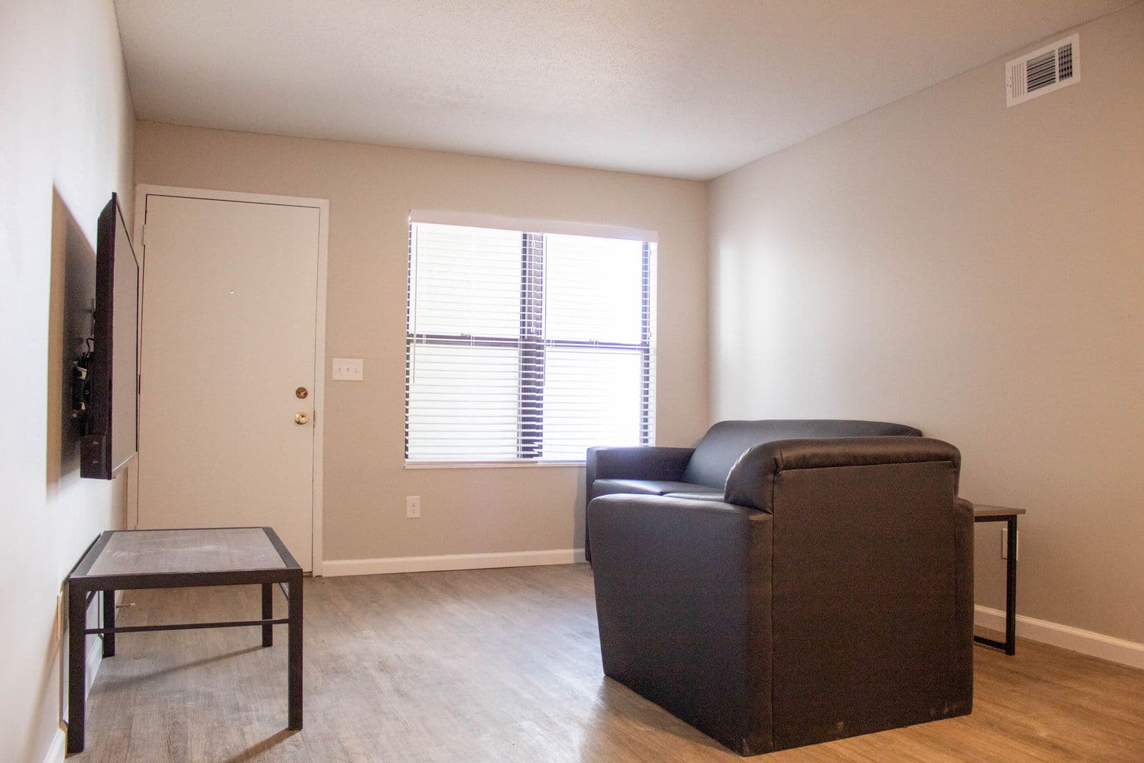 Champaign Apartment: 903 S Locust Street