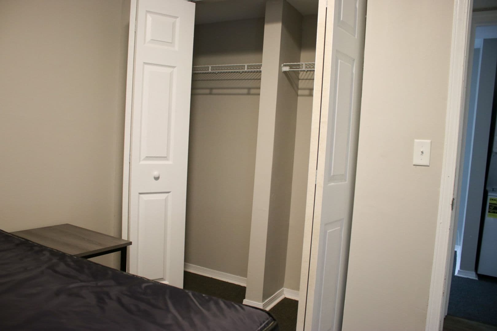 Urbana Apartment: 812 W Nevada Street