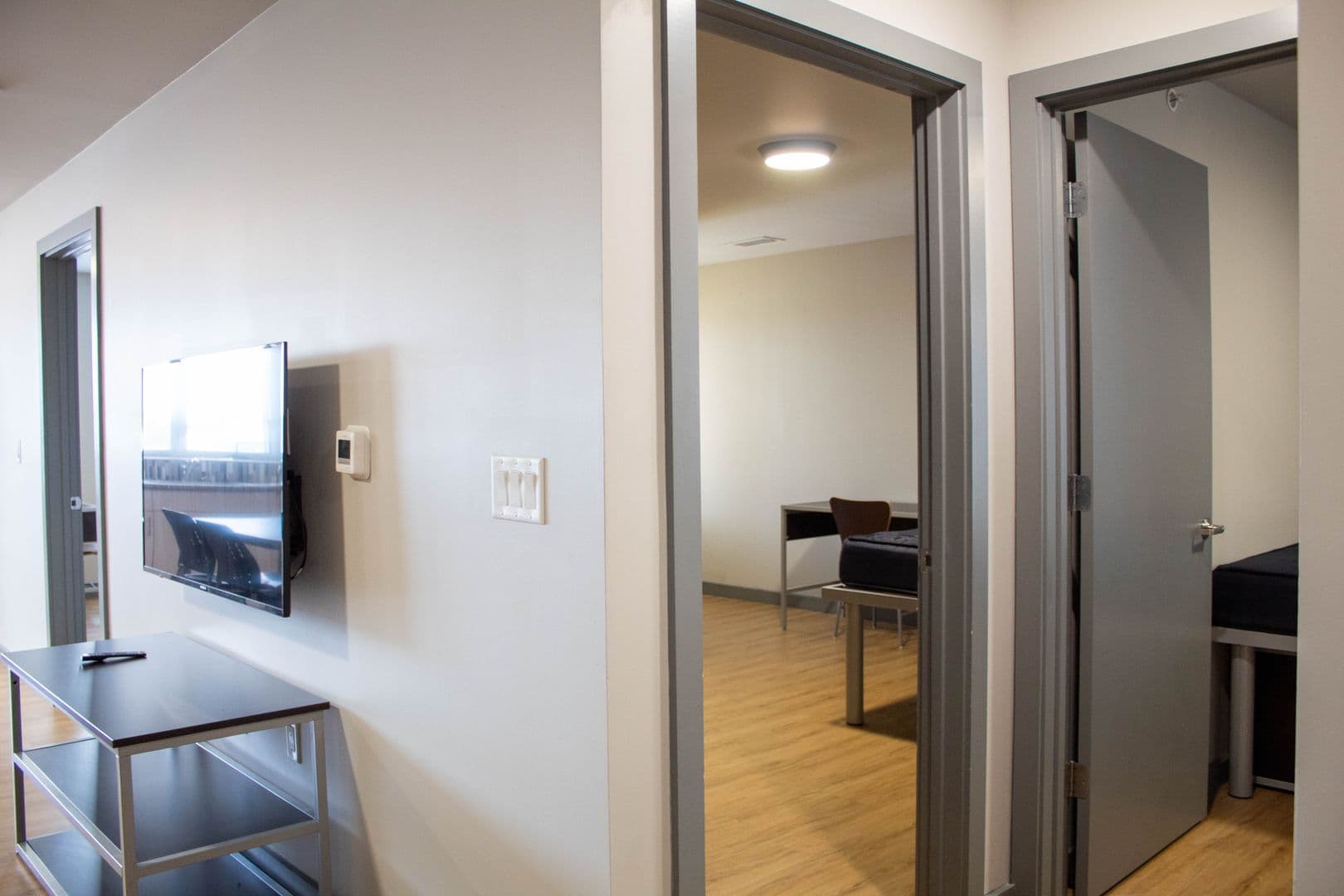 Champaign Apartment: 615 S Wright