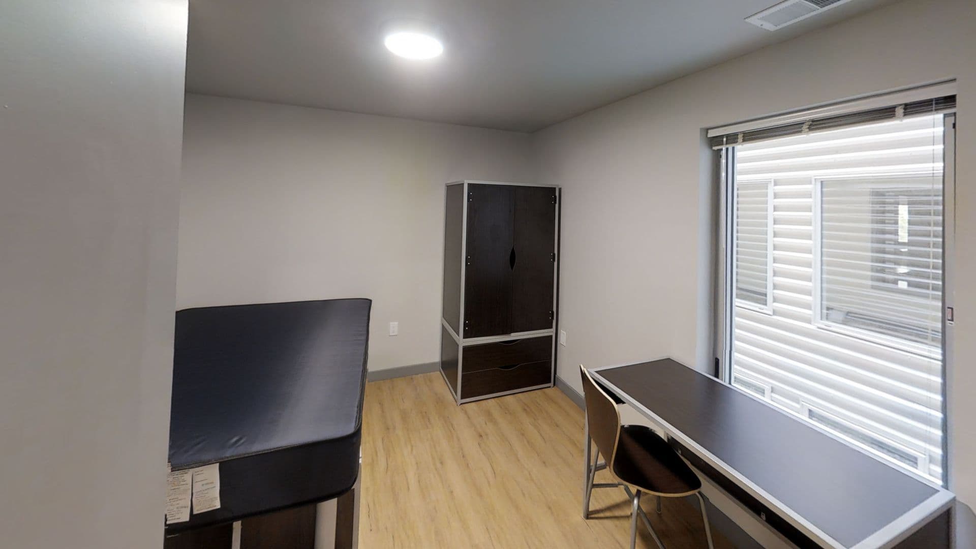 Champaign Apartment: 615 S Wright