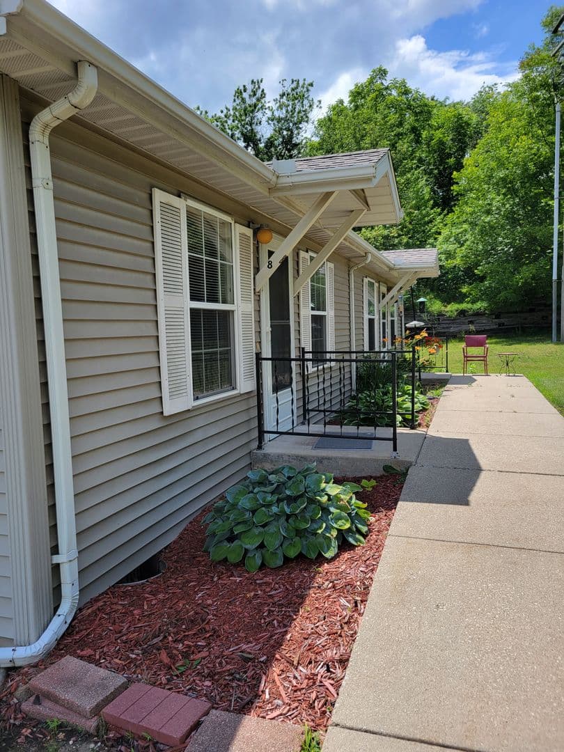 Decatur Apartment: 189 W Hickory Point Road