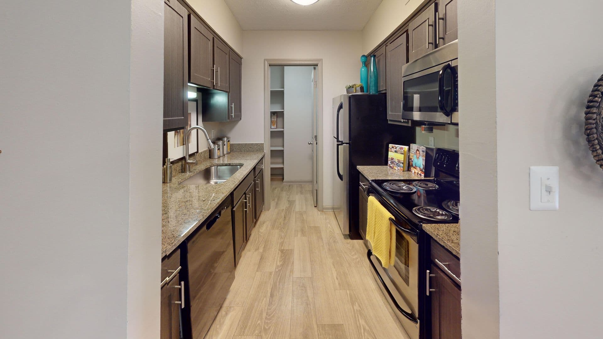 Louisville Apartment: 201 Heritage Hill Trail