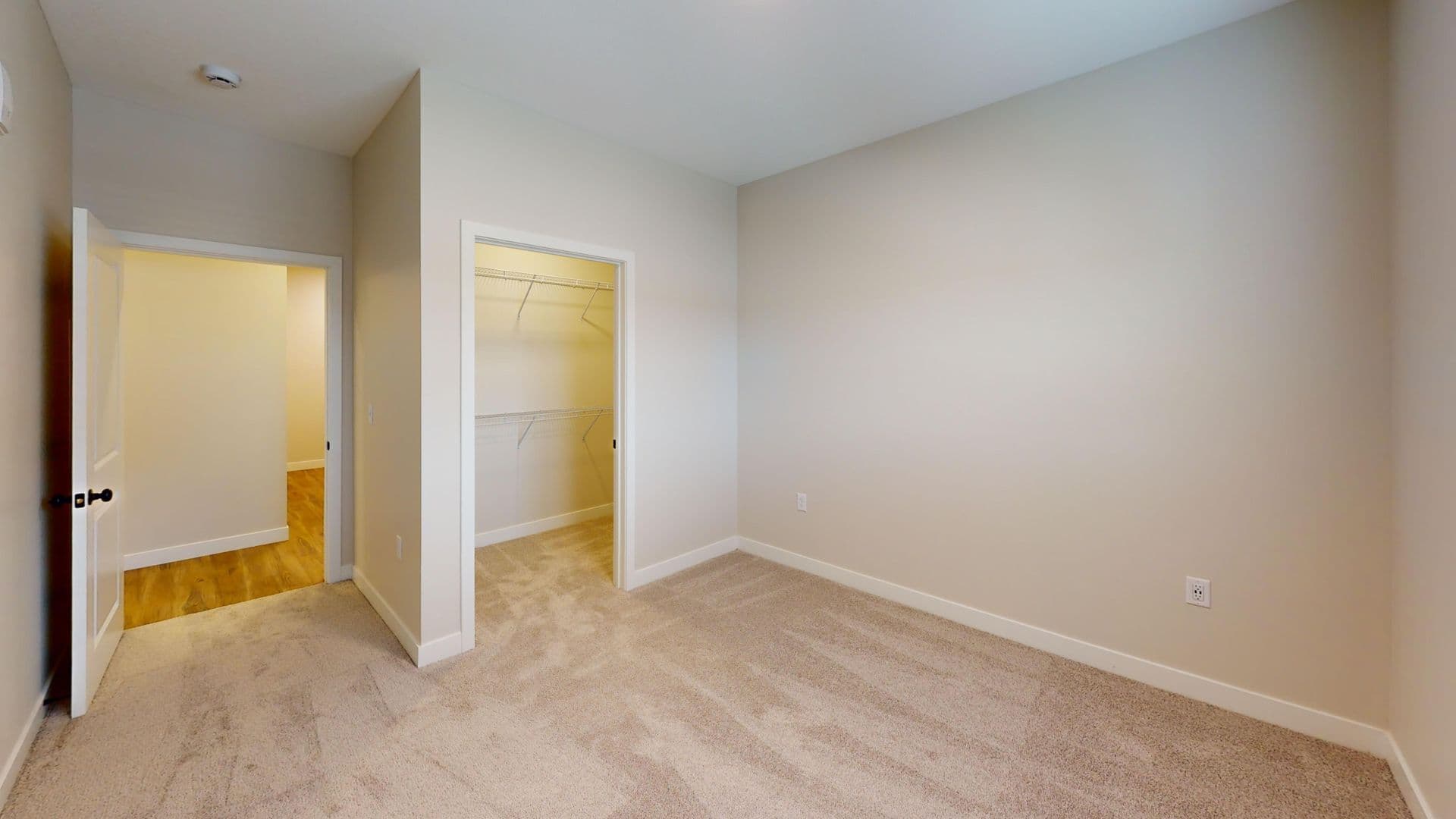 Normal Apartment: 1808 Carden Springs Circle
