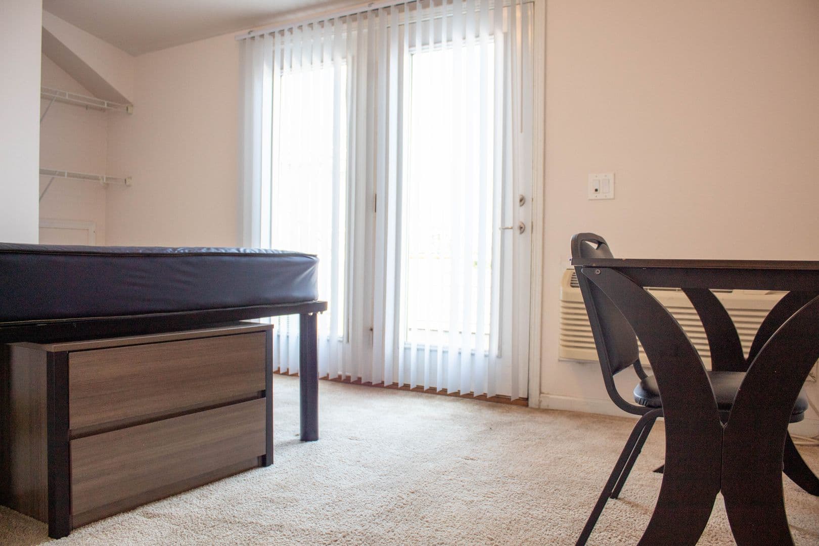 Champaign Apartment: 606 E Stoughton