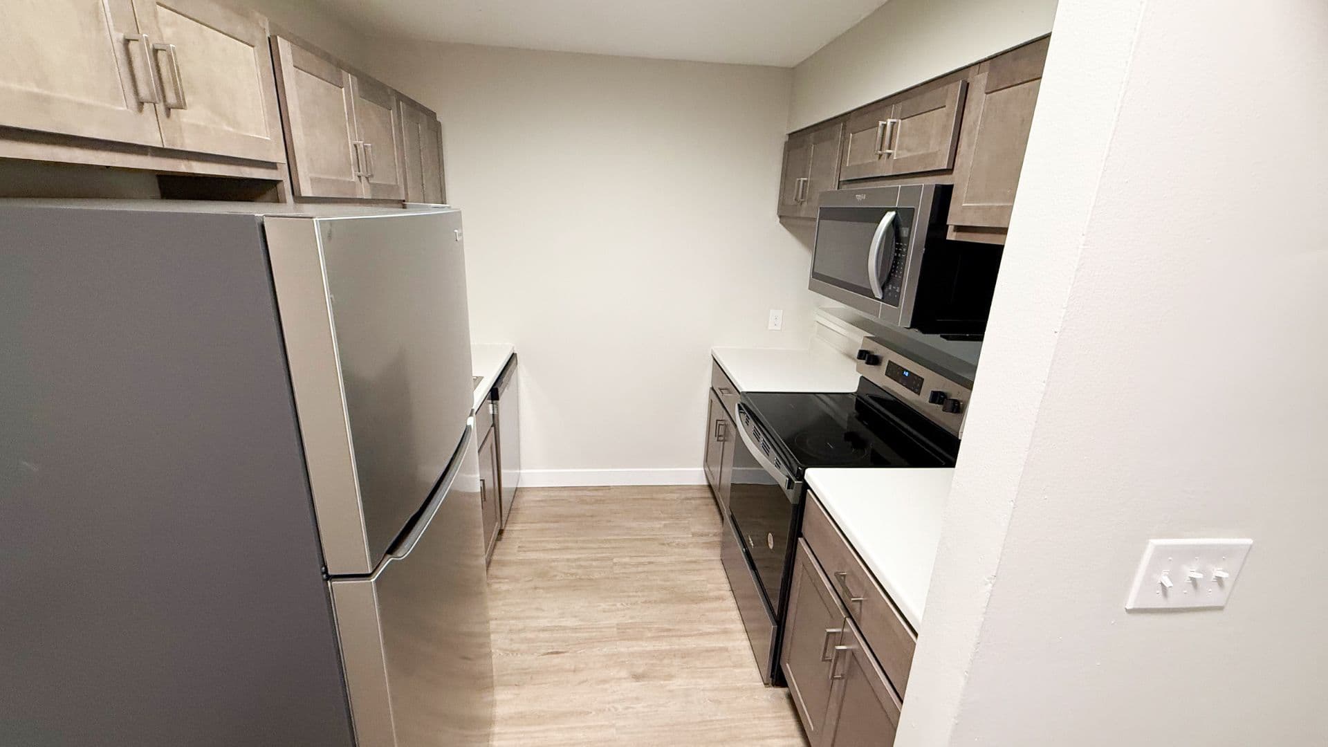Urbana Apartment: 105 N Busey